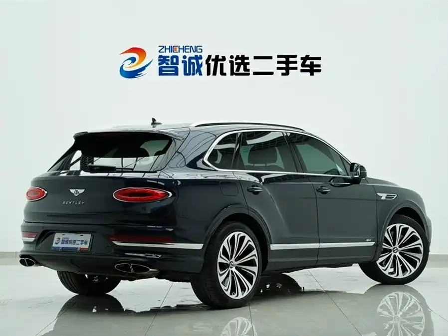 Bentley Bentayga PHEV 2021 из CN, фото 8