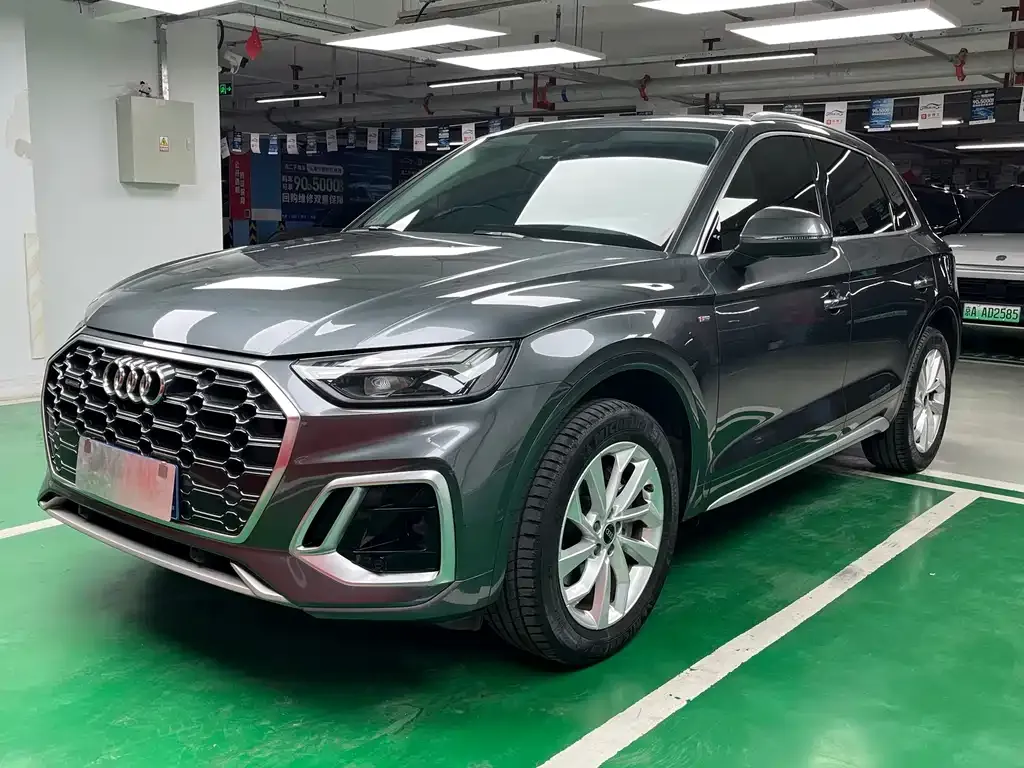 Audi Q5L 2021 из CN, фото 1