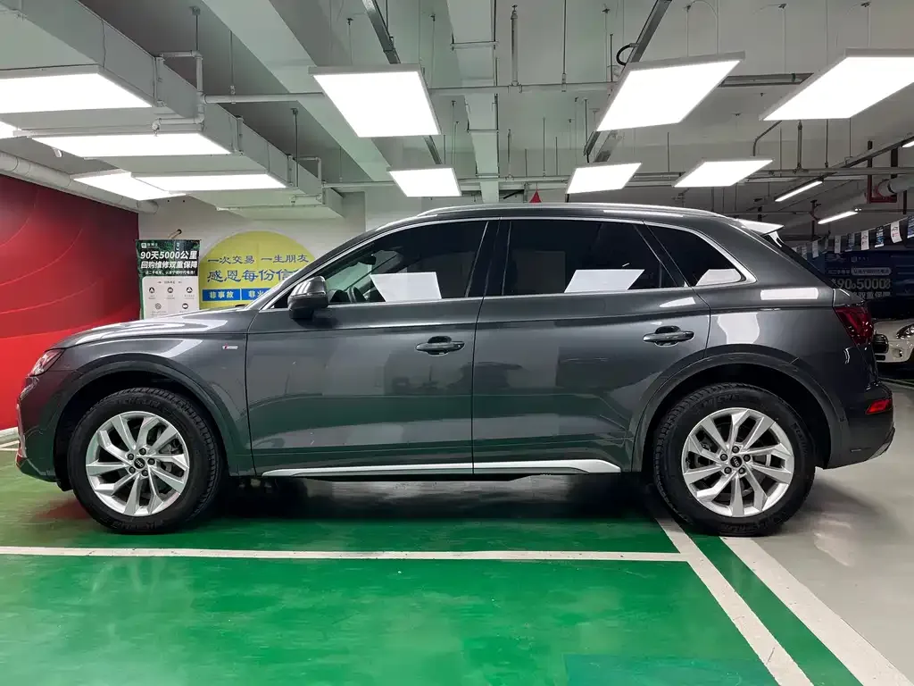 Audi Q5L 2021 из CN, фото 10