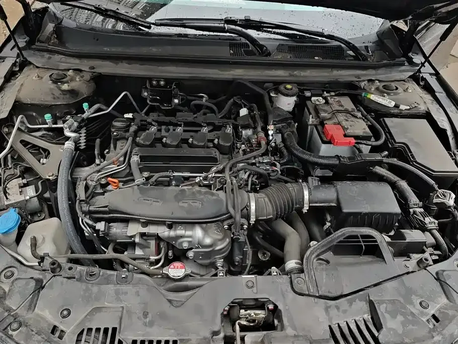 Honda Accord — фото 4