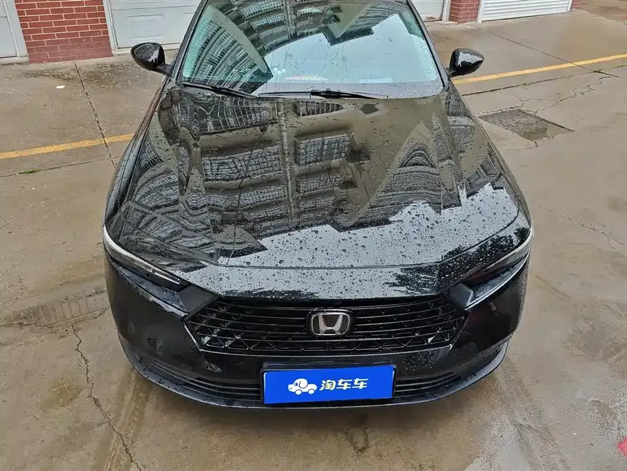 Honda Accord — фото 7