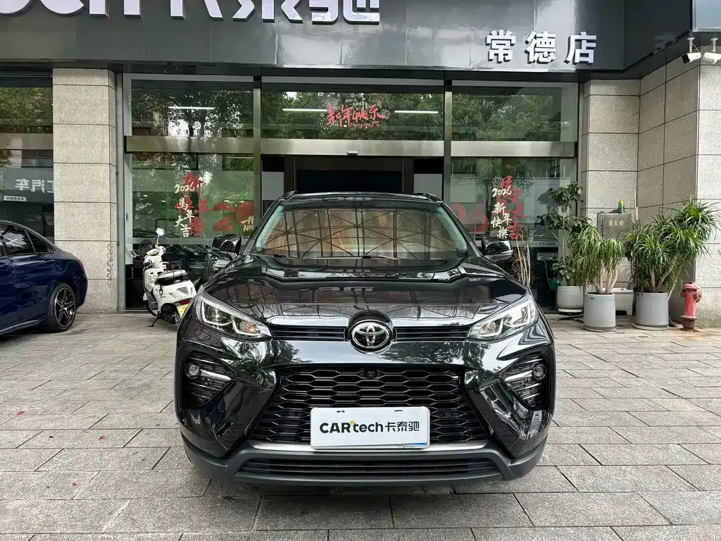 Toyota Wildlander — фото 1