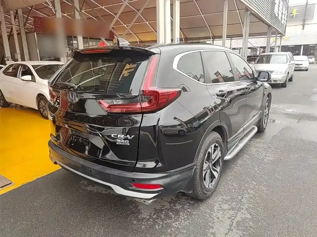 Honda CR-V — фото 8