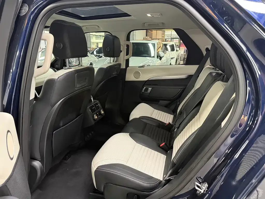 Land Rover Discovery 2021 из CN, фото 2