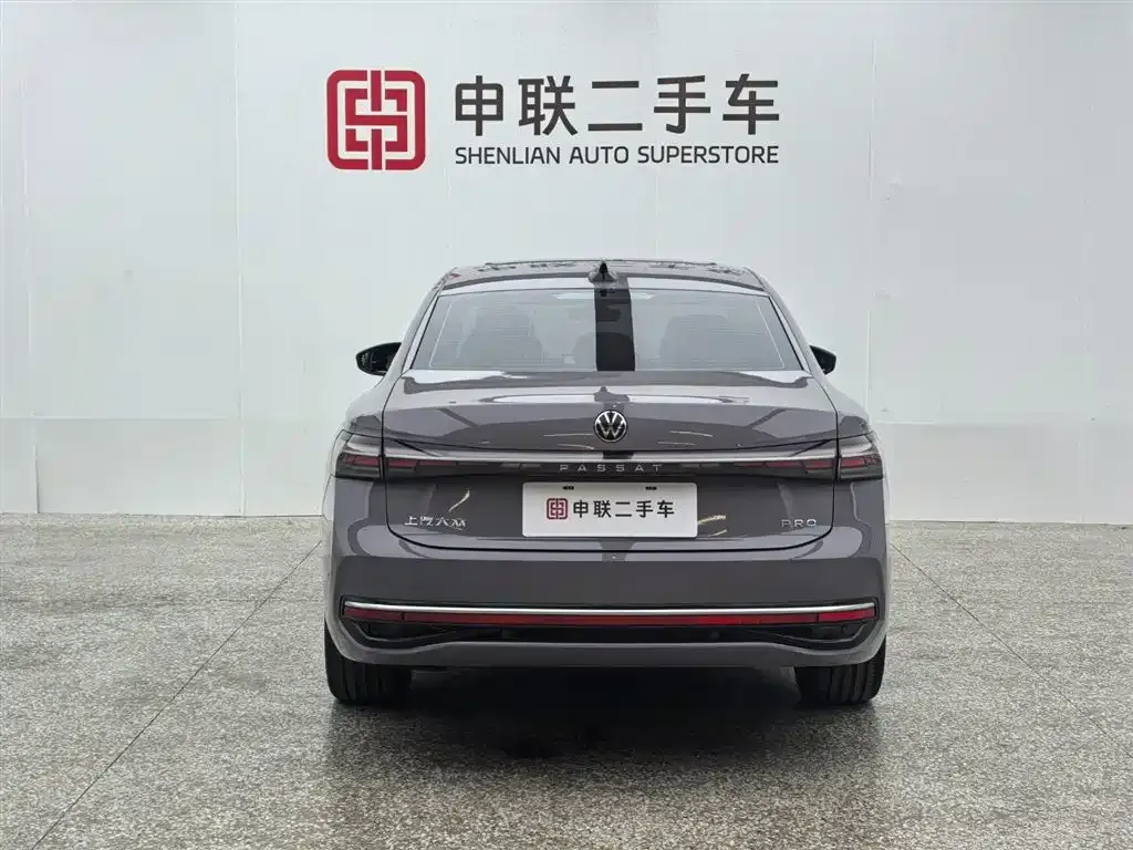 Volkswagen Passat — фото 6