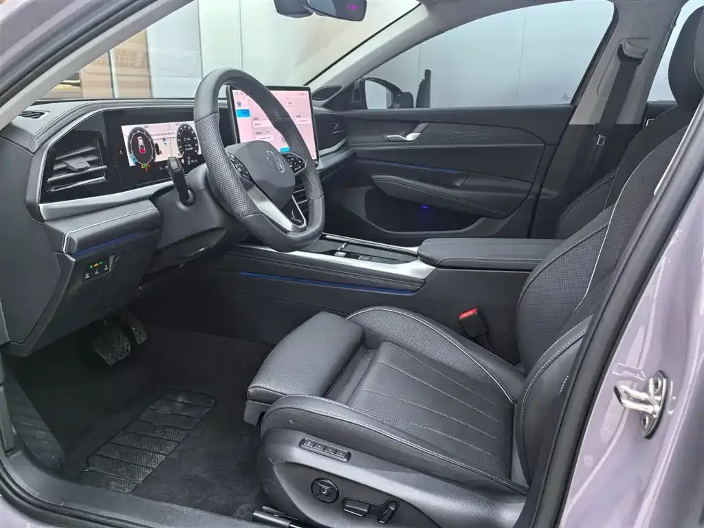 Volkswagen Passat — фото 8