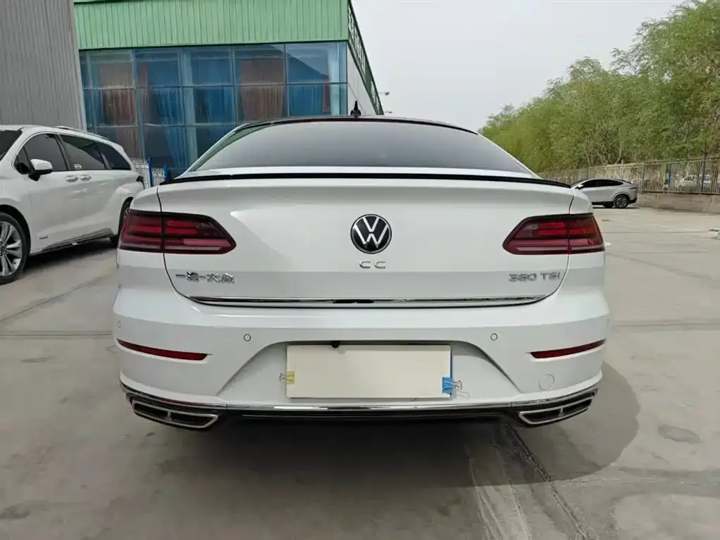 Volkswagen CC — фото 6
