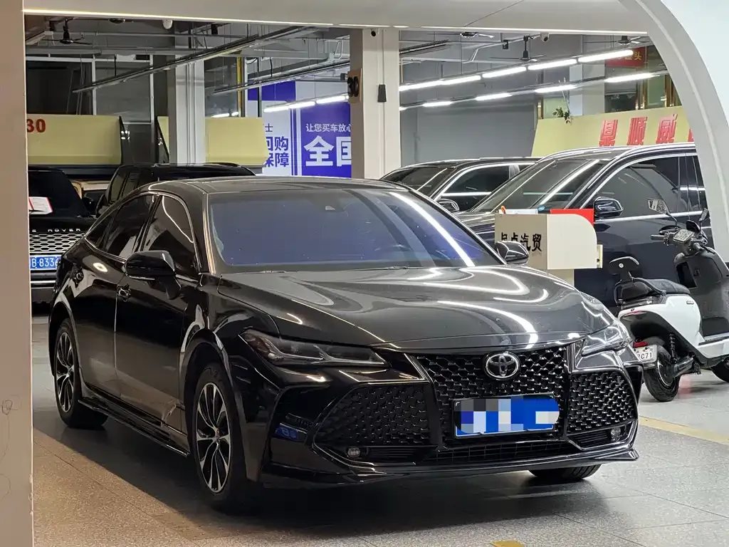Toyota Avalon 2024 из CN, фото 3
