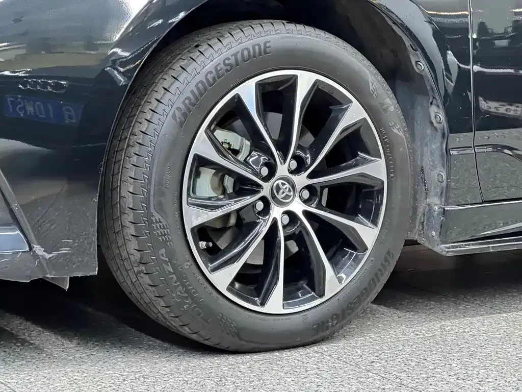 Toyota Avalon 2024 из CN, фото 4