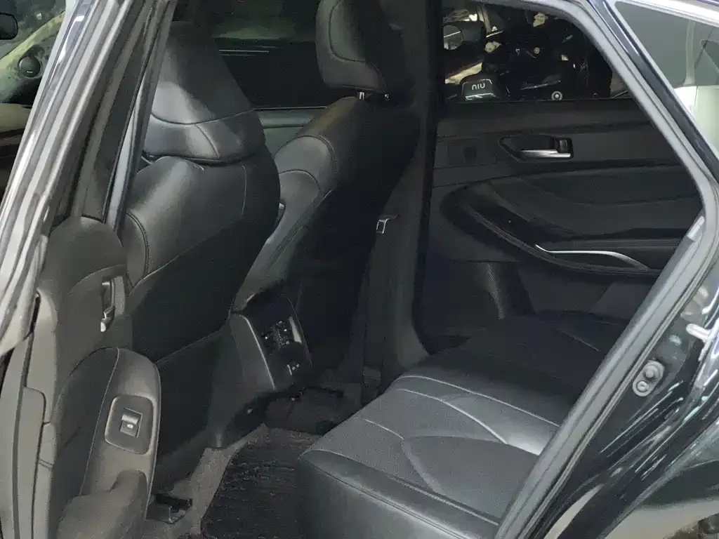 Toyota Avalon 2024 из CN, фото 2