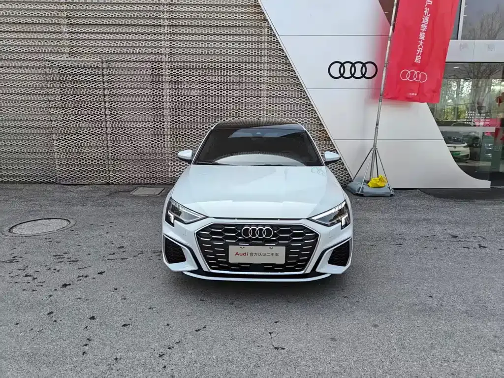 Audi A3 2024 из CN, фото 8