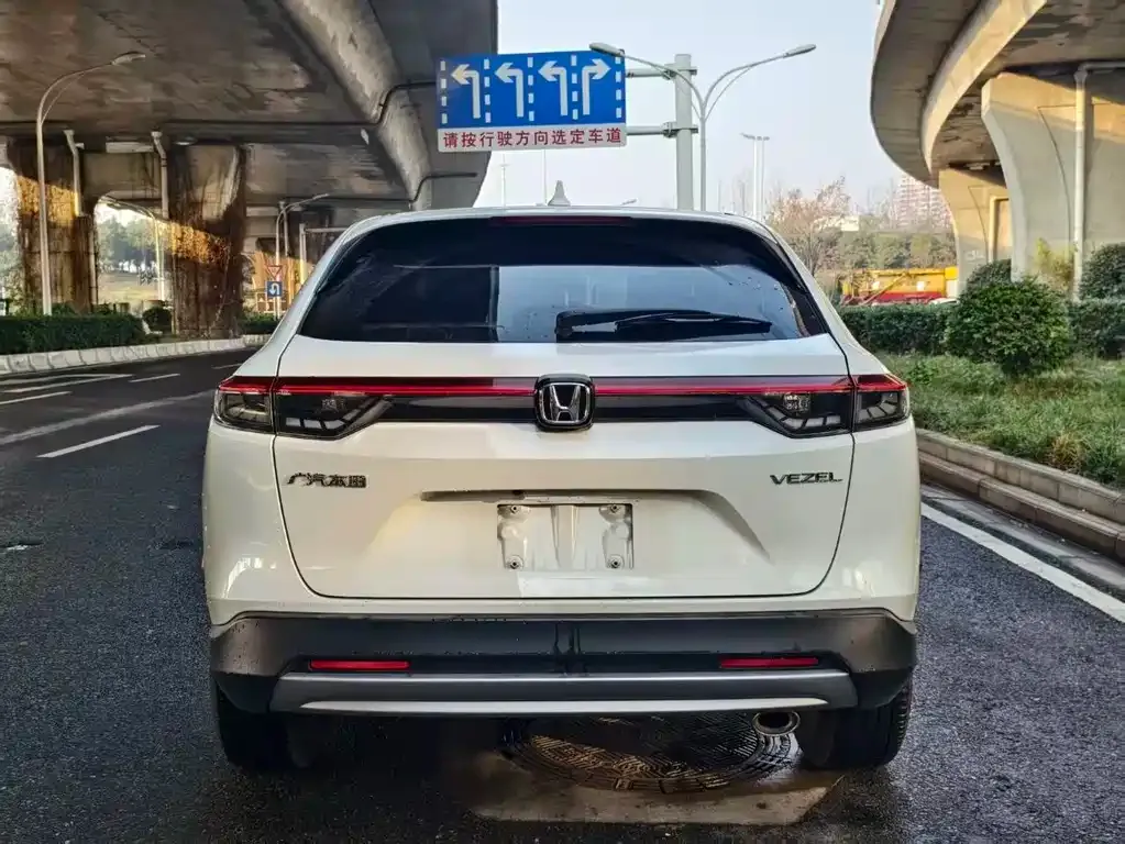 Honda Vezel — фото 9