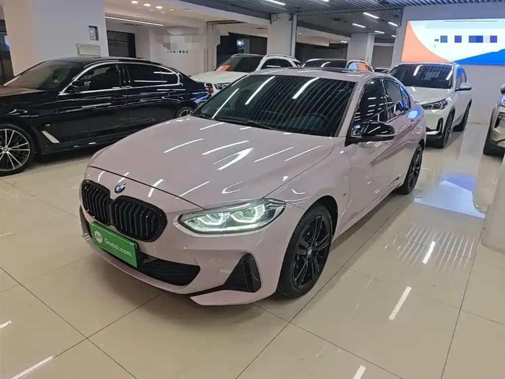 BMW 1 Series — фото 1