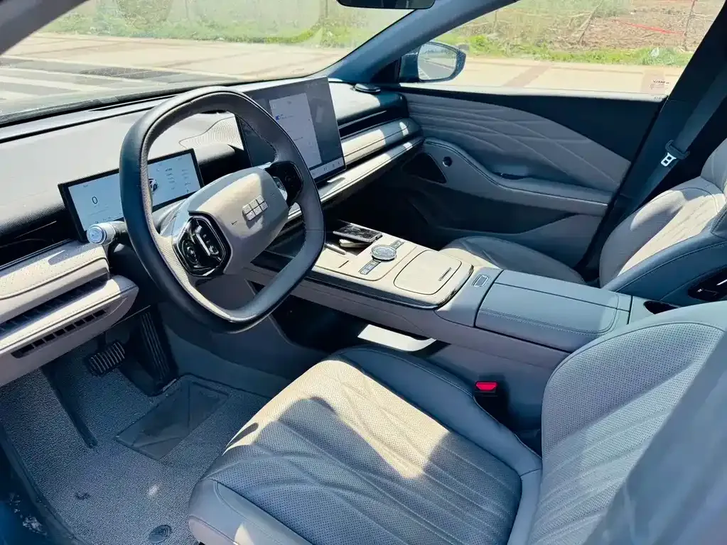 Geely Galaxy Xingyao 8 2025 из CN, фото 8