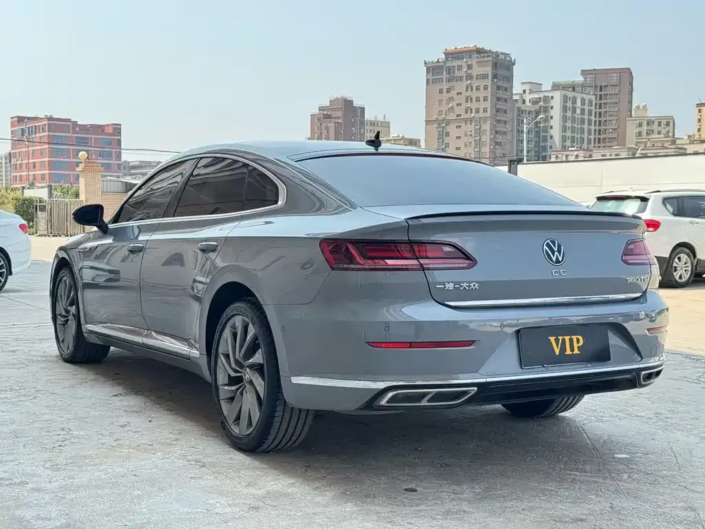Volkswagen CC — фото 5