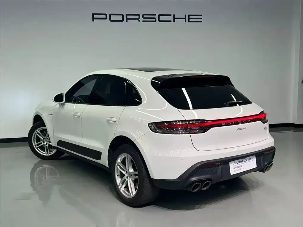 Porsche Macan — фото 10
