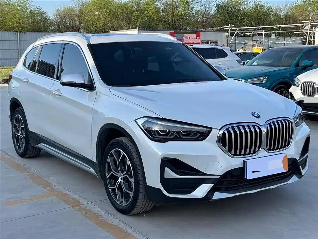BMW X1 — фото 8