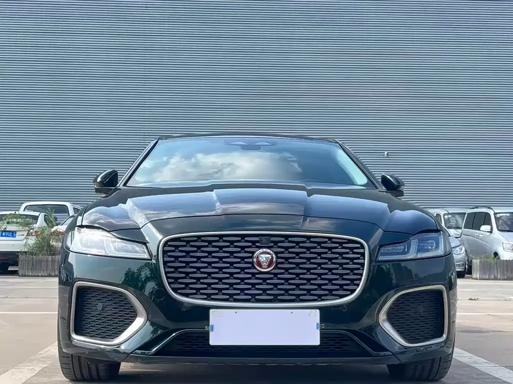 Jaguar XFL 2024 из CN, фото 8