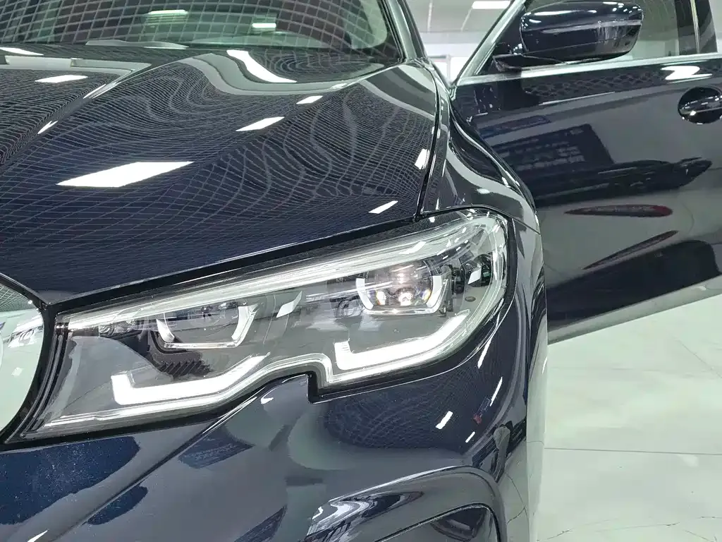BMW 3 Series — фото 10
