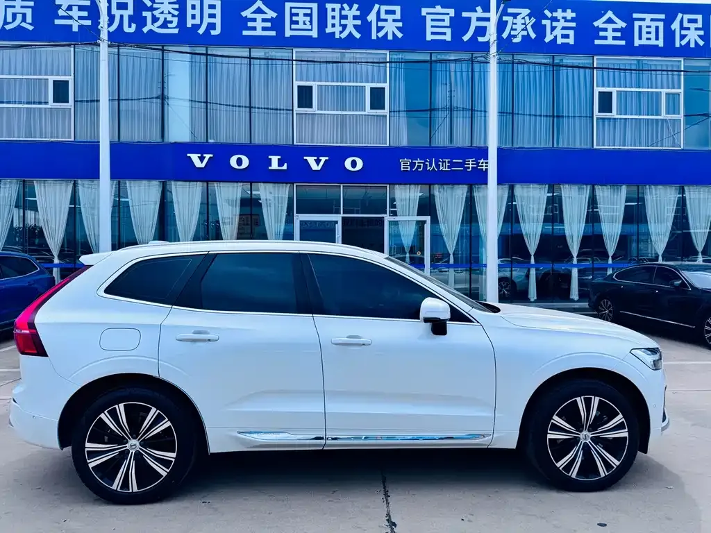 Volvo XC60 PHEV 2022 из CN, фото 10