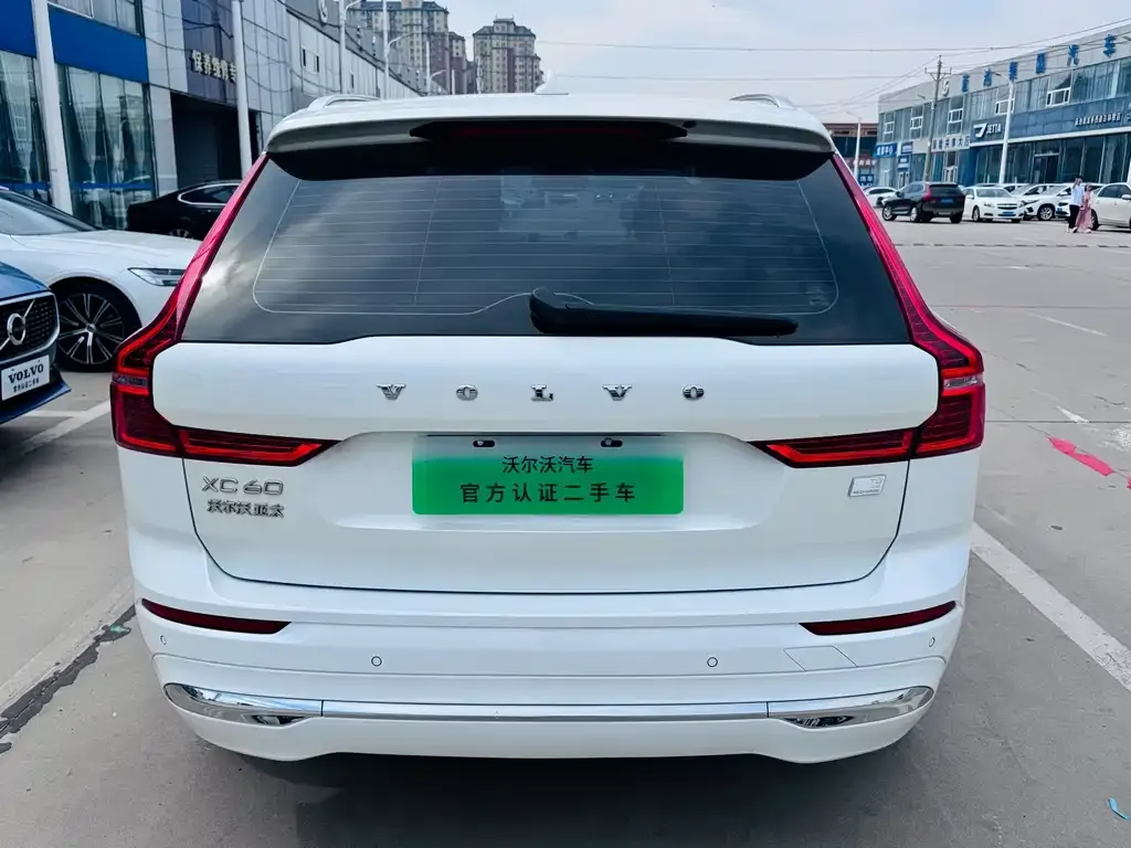 Volvo XC60 PHEV 2022 из CN, фото 9