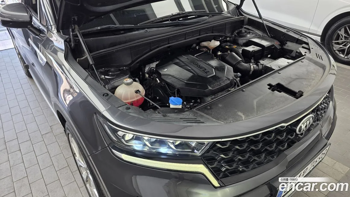 Kia Sorento — фото 10
