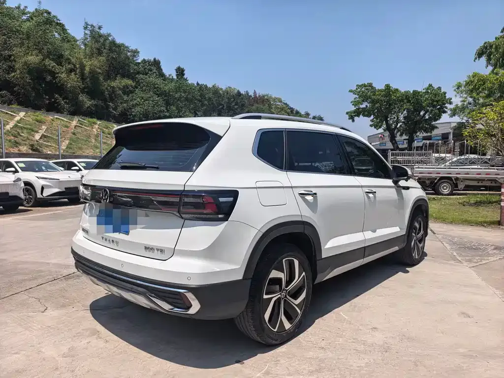 Volkswagen Tharu — фото 3