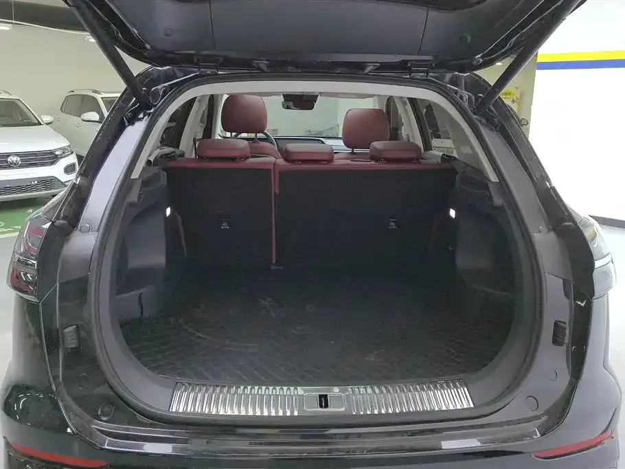 Hongqi HS5 2024 из CN, фото 2