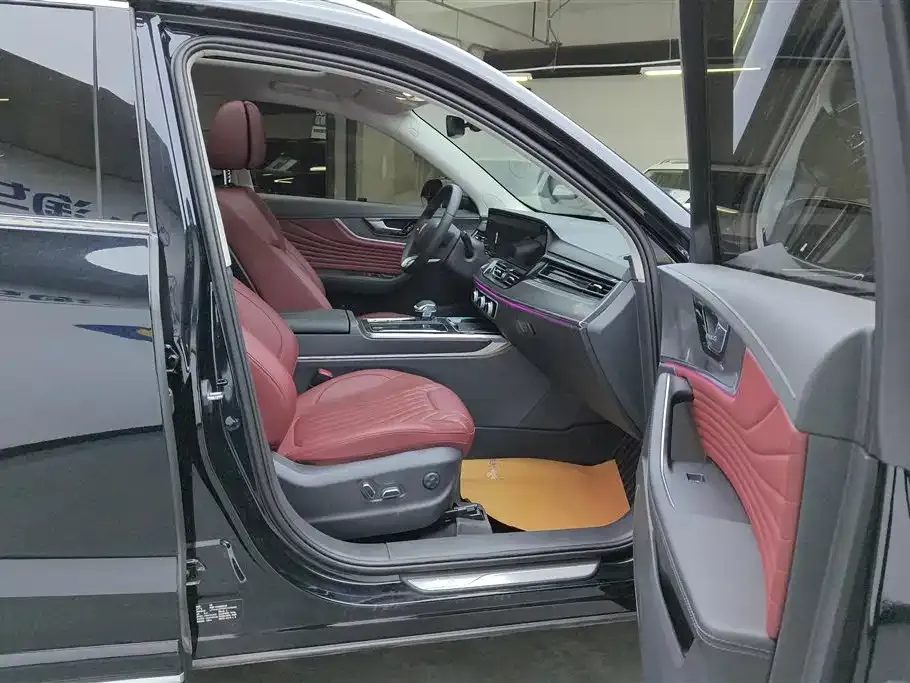 Hongqi HS5 2024 из CN, фото 3