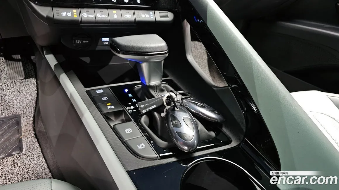 Hyundai AVANTE — фото 9