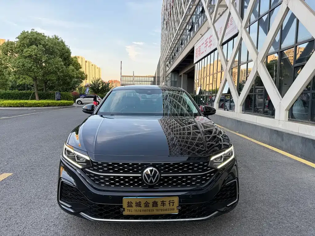 Volkswagen Passat — фото 10