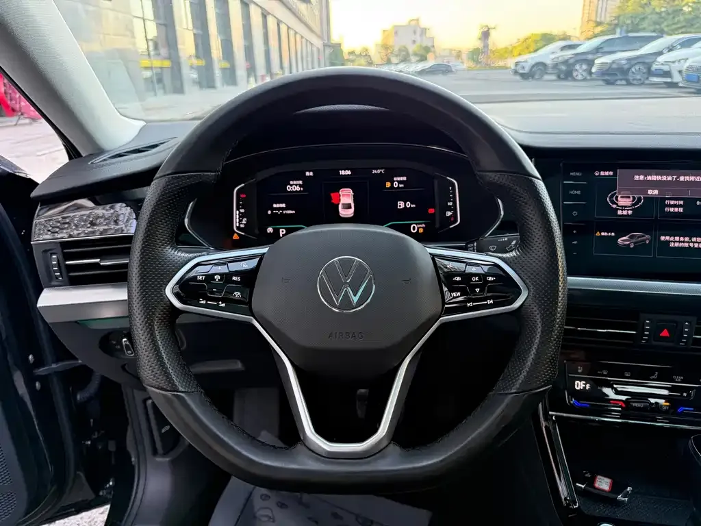 Volkswagen Passat — фото 6