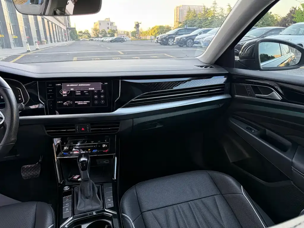 Volkswagen Passat — фото 5