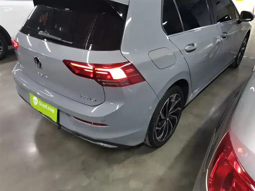 Volkswagen Golf 2022 из CN, фото 6