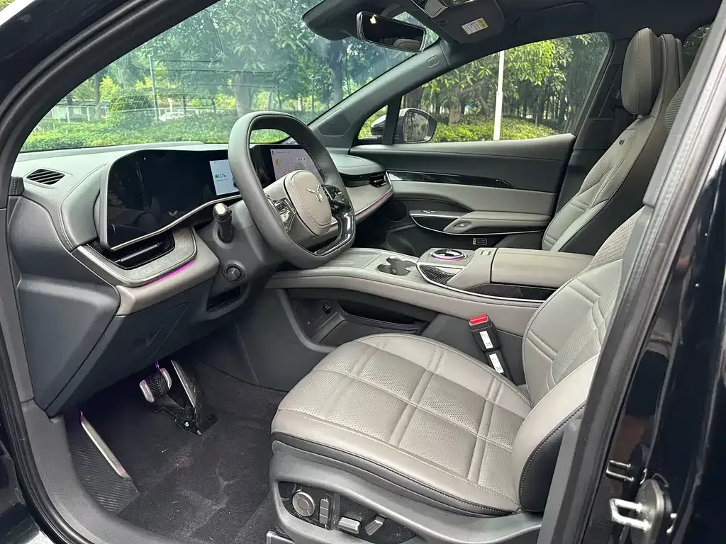 Hongqi Tiangong 08 2025 из CN, фото 4