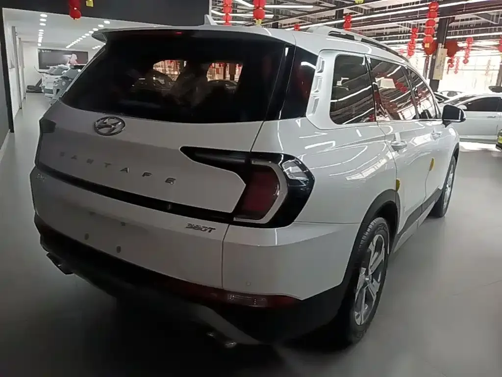 Hyundai Santa Fe 2023 из CN, фото 8