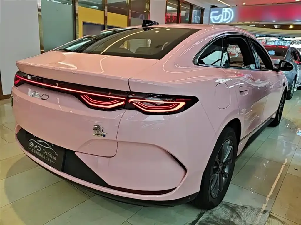 BYD Qin L — фото 10