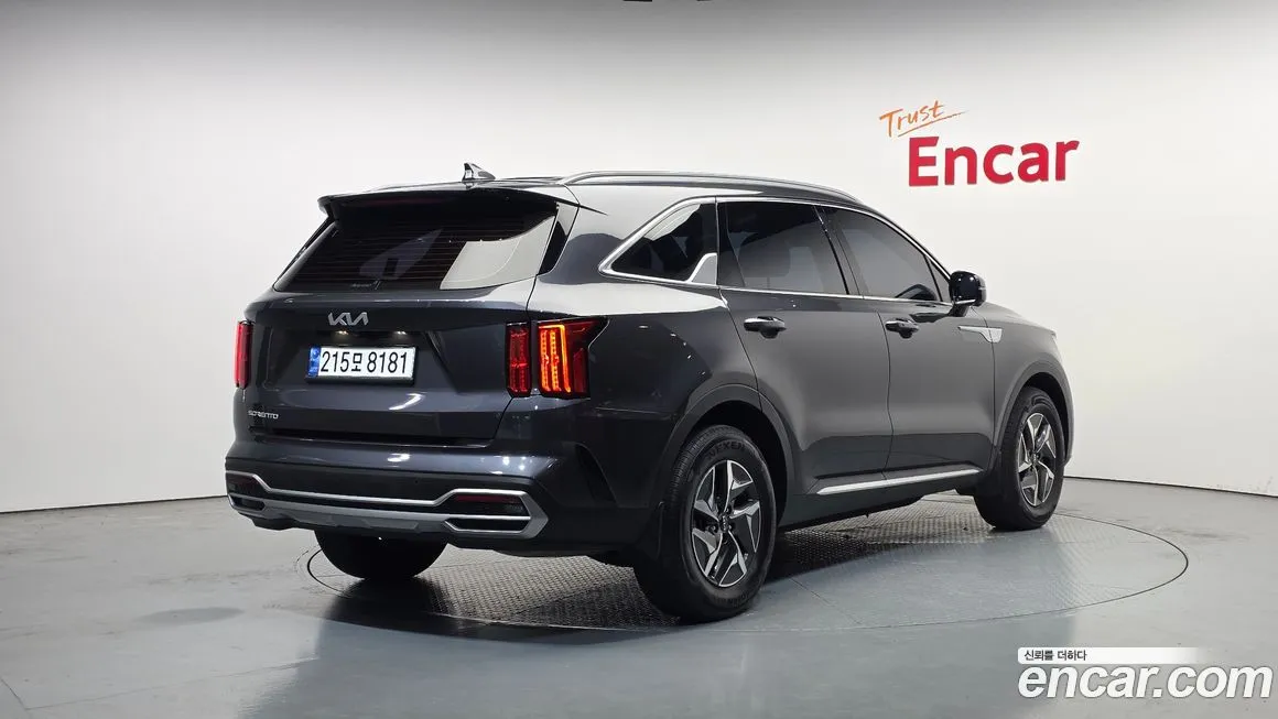Kia Sorento — фото 3