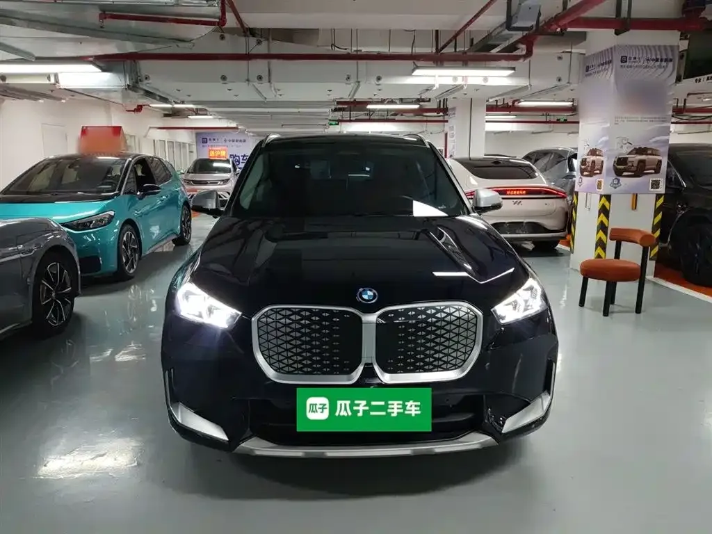 BMW iX1 2024 из CN, фото 7