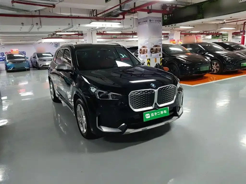 BMW iX1 2024 из CN, фото 5