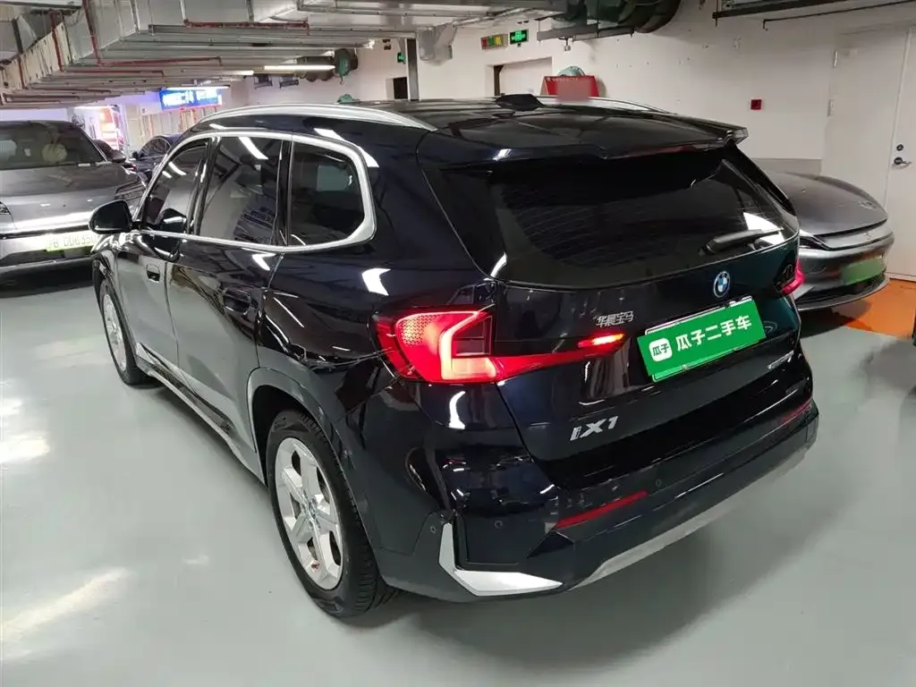BMW iX1 2024 из CN, фото 10