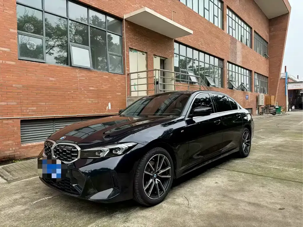 BMW 3 Series — фото 1