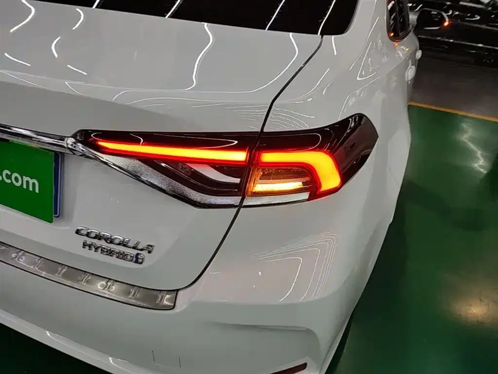 Toyota Corolla 2024 из CN, фото 3