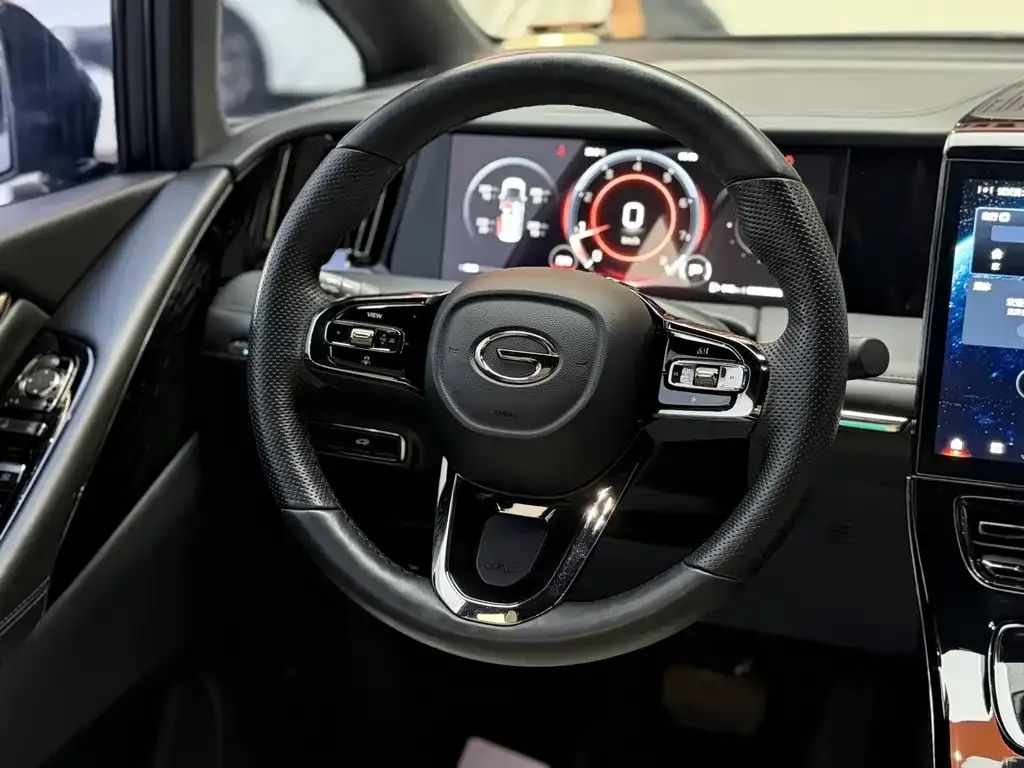 GAC Motor Trumpchi M8 — фото 3