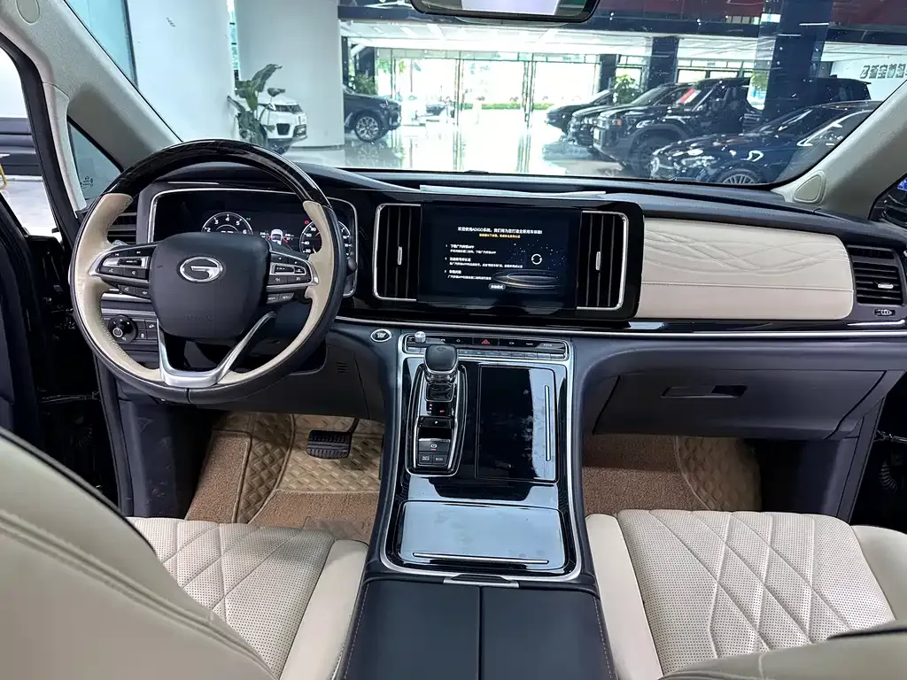 GAC Motor Trumpchi M8 — фото 2