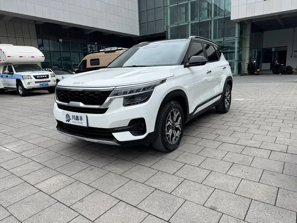 Kia KX3 2023 из CN, фото 1