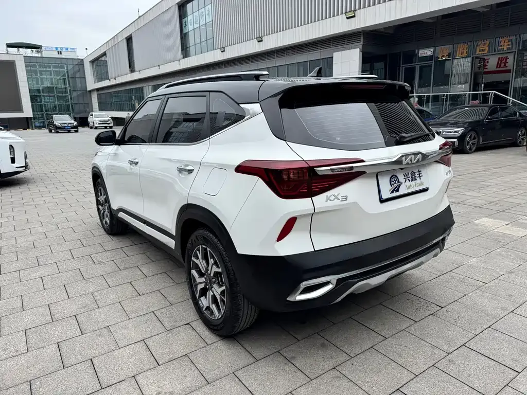 Kia KX3 2023 из CN, фото 8
