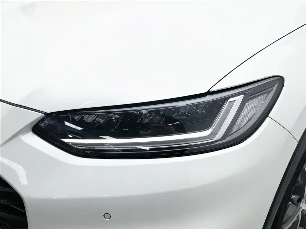 Honda ZR-V 2023 из CN, фото 8