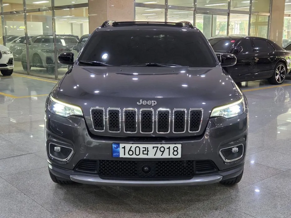 Jeep Cherokee 2022 из KR, фото 9