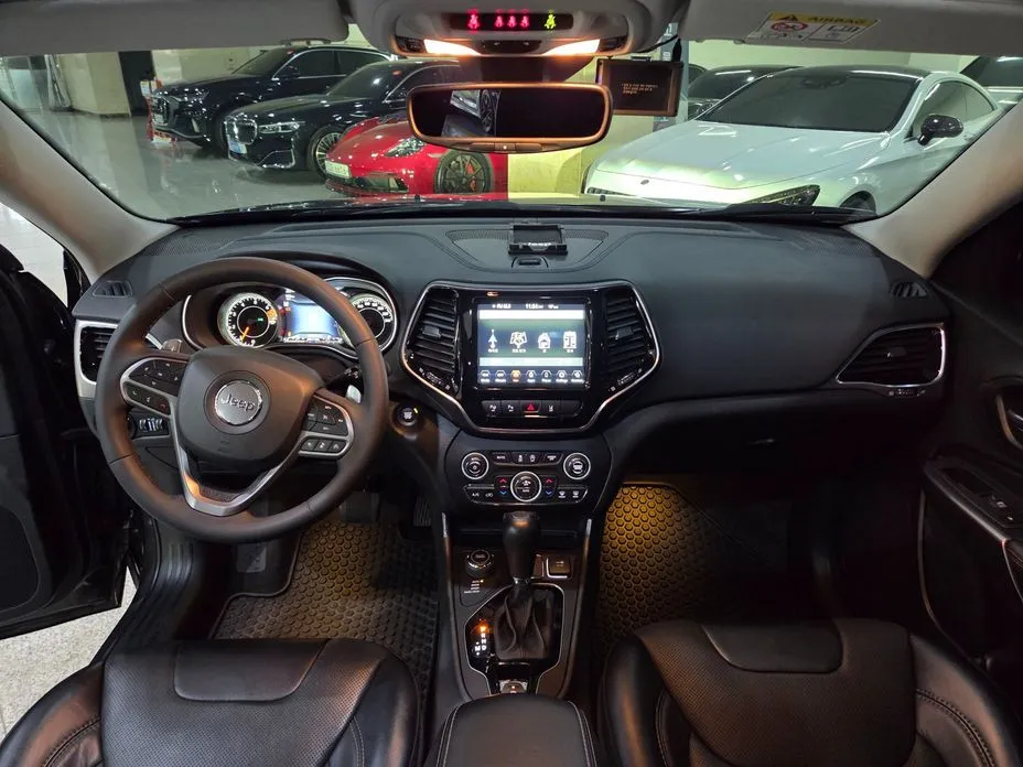Jeep Cherokee 2022 из KR, фото 5